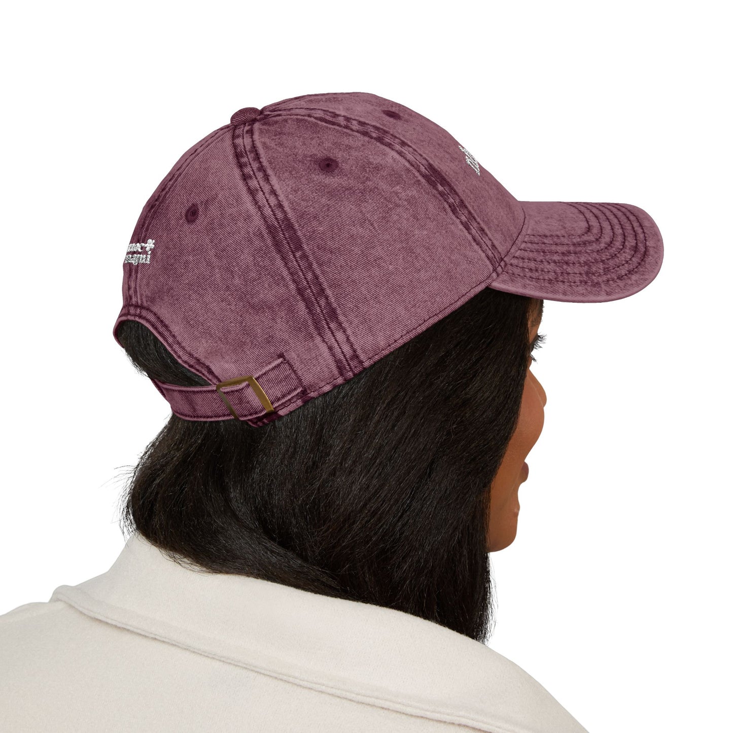 Nhieu Chuyen Embroidered Cap